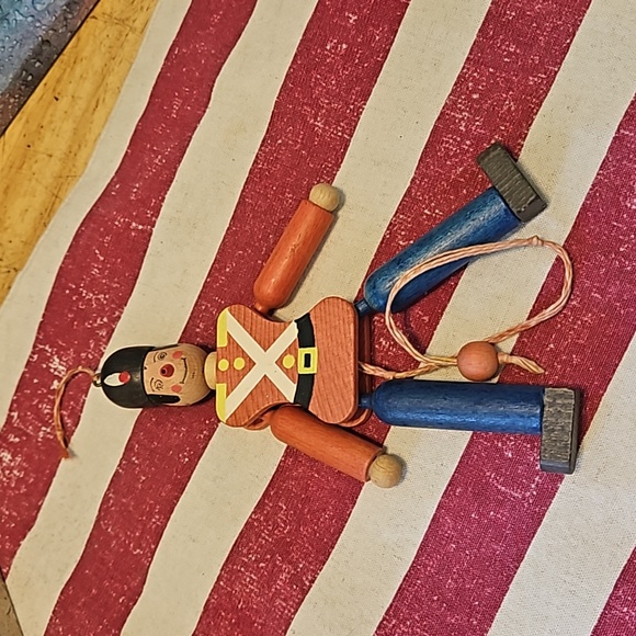 VTG 1950's Austria M Gschnitzer Wooden Pull String Soldier Puppet Toy - Picture 1 of 4